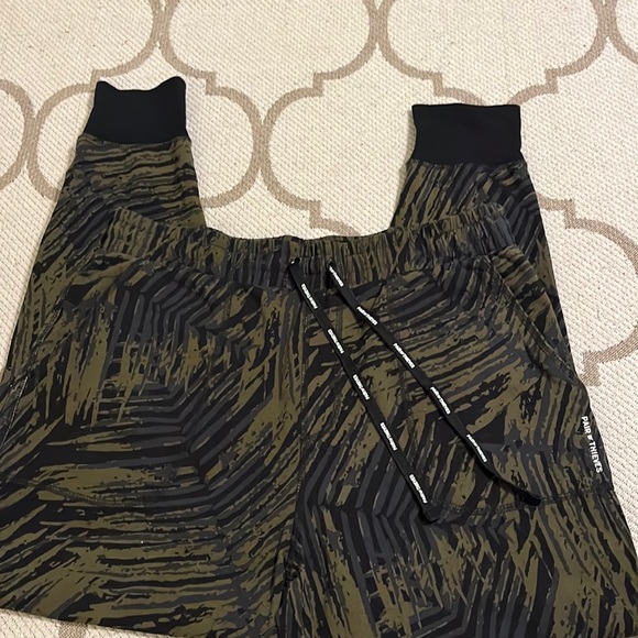 pair of thieves Other - Pair of thieves super soft lounge pajama jogger pants